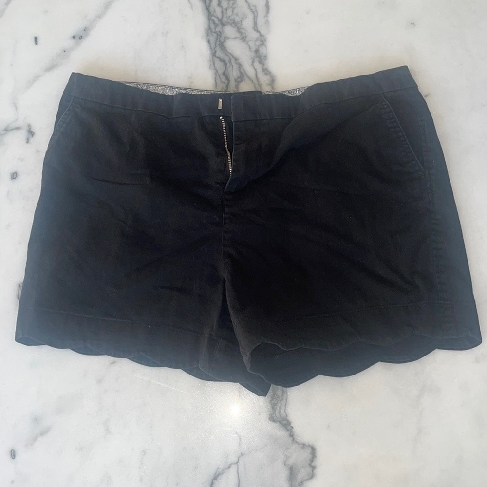 Willi Smith Black Scalloped Shorts